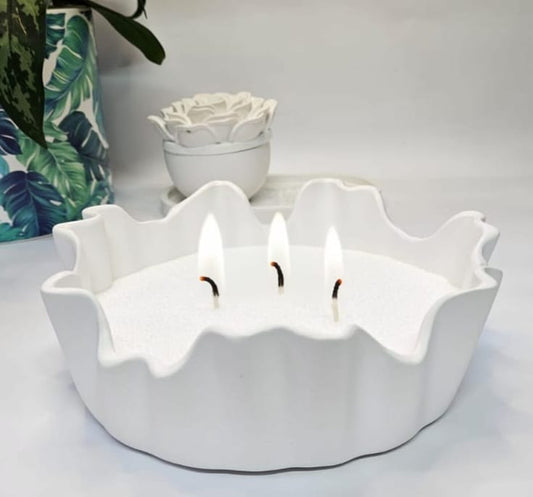 Sandwax for Large Asymmetrical Candle Vessel