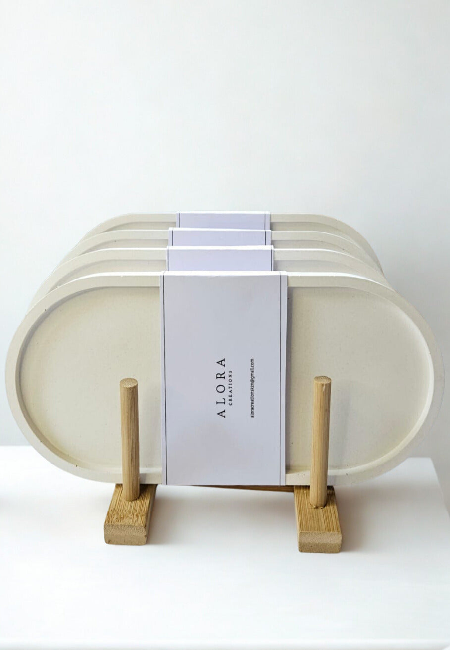 Oval Trinket Tray (18cm)